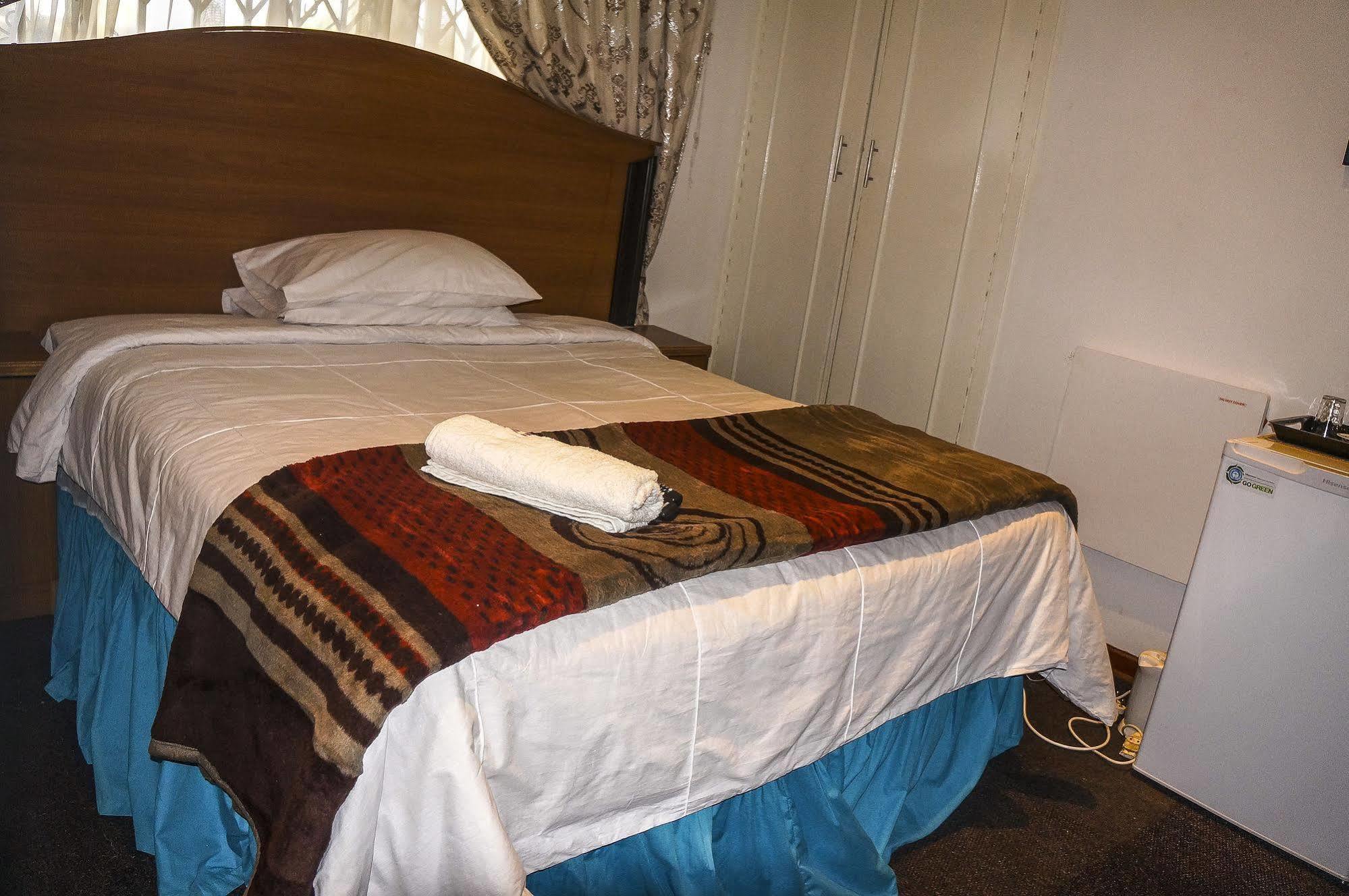 Acn International Regency Lodge Kempton Park Kültér fotó