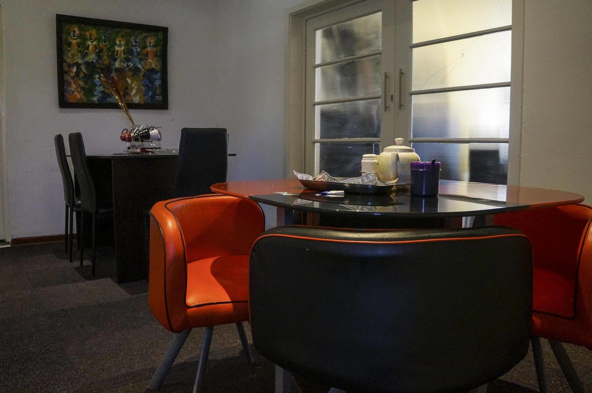 Acn International Regency Lodge Kempton Park Kültér fotó