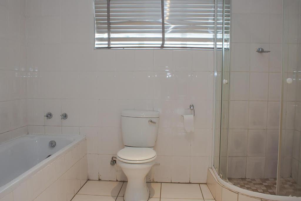 Acn International Regency Lodge Kempton Park Kültér fotó
